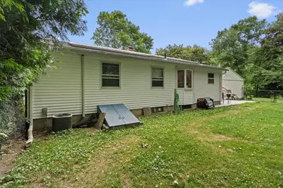 24 Helena St, Ludlow, MA 01056 - Photo 31