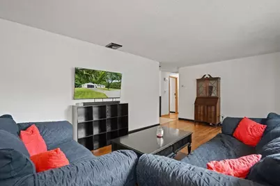 24 Helena St, Ludlow, MA 01056 - Photo 15