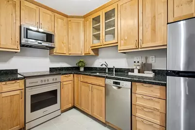 405 Commonwealth Ave #1, Boston, MA 02215 - Photo 3