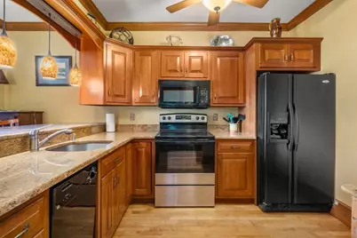 95 Court St #19, Plymouth, MA 02360 - Photo 13