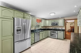 11 Rocky Woods Rd, Groveland, MA 01834 - Photo 19