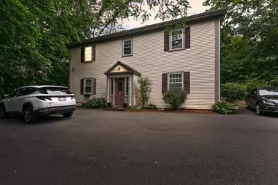 60 Vinton St #3, Melrose, MA 02176 - Photo 3