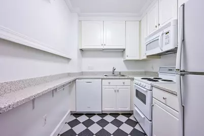 150 Rumford Ave #410, Mansfield, MA 02048 - Photo 7