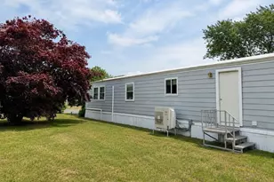 9 Madeline St, Wareham, MA 02538 - Photo 19