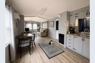 9 Madeline St, Wareham, MA 02538 - Photo 3