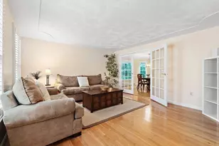 39 Jackson Cir, Franklin, MA 02038 - Photo 13