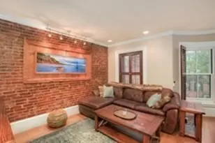 32 Rutland Sq, Boston, MA 02118 - Photo 9