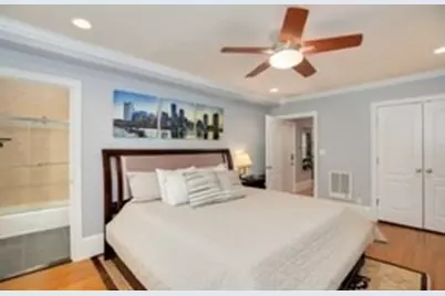 32 Rutland Sq #3, Boston, MA 02118 - Photo 19