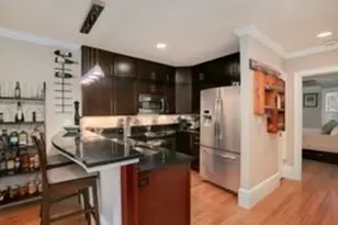 32 Rutland Sq, Boston, MA 02118 - Photo 3
