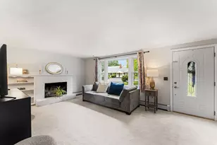 65 Janet Cir, Shrewsbury, MA 01545 - Photo 5