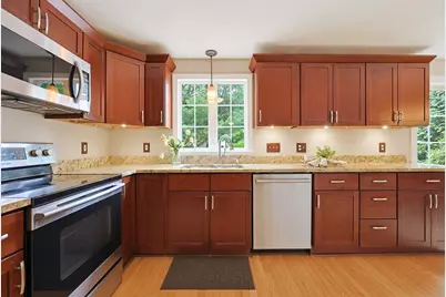 51 Frederick A Nittel Dr, North Attleboro, MA 02760 - Photo 7