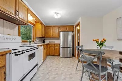 12 Hunt Rd, Bedford, MA 01730 - Photo 9