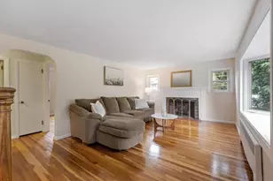 12 Hunt Rd, Bedford, MA 01730 - Photo 5