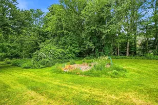90 Glenview St, Upton, MA 01568 - Photo 35