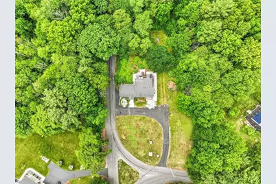 90 Glenview St, Upton, MA 01568 - Photo 37