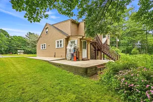 90 Glenview St, Upton, MA 01568 - Photo 33