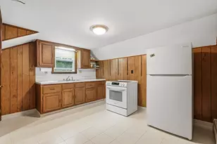 90 Glenview St, Upton, MA 01568 - Photo 25