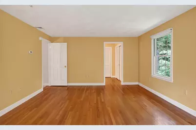 17 Maplewood  Road, Medfield, MA 02052 - Photo 27