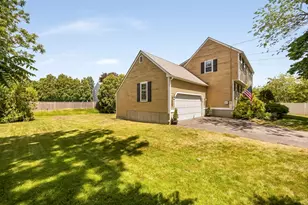 4 Ocean Ave, Newburyport, MA 01950 - Photo 5