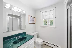 4 Ocean Ave, Newburyport, MA 01950 - Photo 25