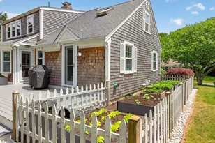 25 Gingerbread Ln, Yarmouth, MA 02675 - Photo 31