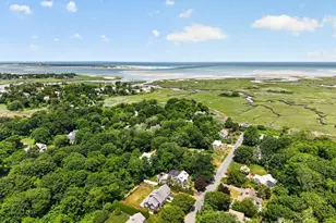 25 Gingerbread Ln, Yarmouth, MA 02675 - Photo 5