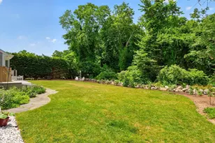 25 Gingerbread Ln, Yarmouth, MA 02675 - Photo 35