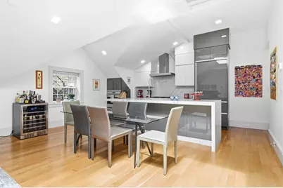 1762 Beacon Street #4, Brookline, MA 02445 - Photo 7