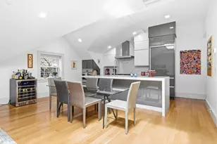 1762 Beacon St, Brookline, MA 02445 - Photo 7