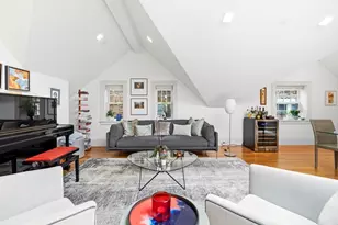1762 Beacon St, Brookline, MA 02445 - Photo 3