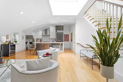 1762 Beacon Street #4, Brookline, MA 02445 - Photo 5