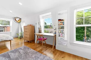 1762 Beacon St, Brookline, MA 02445 - Photo 15