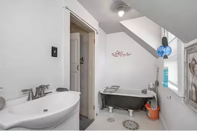 39 Holman Rd, Newton, MA 02466 - Photo 27