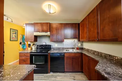 96 Old Colony Ave #304, Taunton, MA 02718 - Photo 1