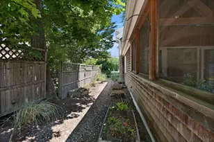 218 Upper Main St, Edgartown, MA 02539 - Photo 15