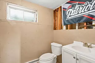 52 Oak Ridge Cir, Lynn, MA 01904 - Photo 25