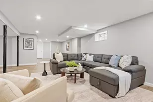 68 Charles St, Boston, MA 02136 - Photo 27