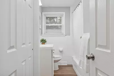 68 Charles St, Boston, MA 02136 - Photo 21