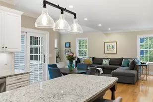 7 Davis Rd, Bedford, MA 01730 - Photo 5