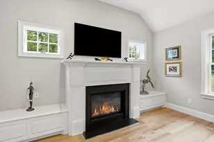 7 Davis Rd, Bedford, MA 01730 - Photo 7