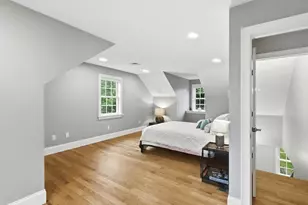7 Davis Rd, Bedford, MA 01730 - Photo 31
