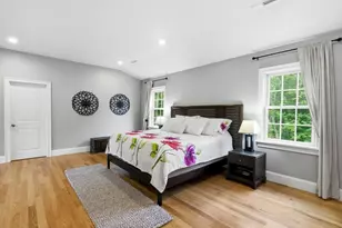 7 Davis Rd, Bedford, MA 01730 - Photo 17