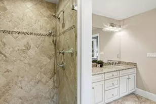 7 Davis Rd, Bedford, MA 01730 - Photo 21