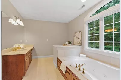 33 Nutmeg Ln, North Andover, MA 01845 - Photo 29