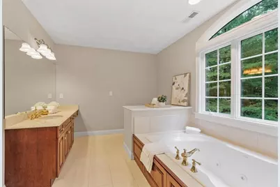 33 Nutmeg Ln, North Andover, MA 01845 - Photo 29