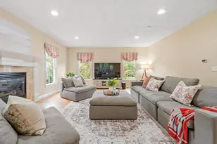 33 Nutmeg Ln, North Andover, MA 01845 - Photo 17