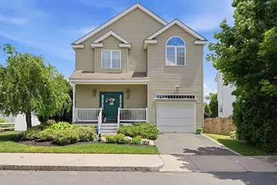 42 Jennifer Ln, Malden, MA 02148 - Photo 1