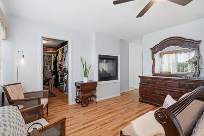 42 Jennifer Ln, Malden, MA 02148 - Photo 25