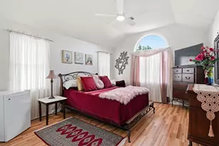 42 Jennifer Ln, Malden, MA 02148 - Photo 27