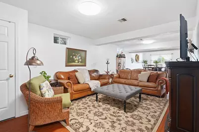 42 Jennifer Ln, Malden, MA 02148 - Photo 31